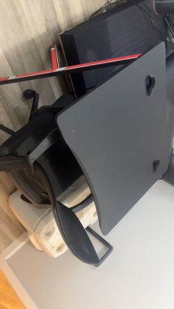Gaming Desk And Chair