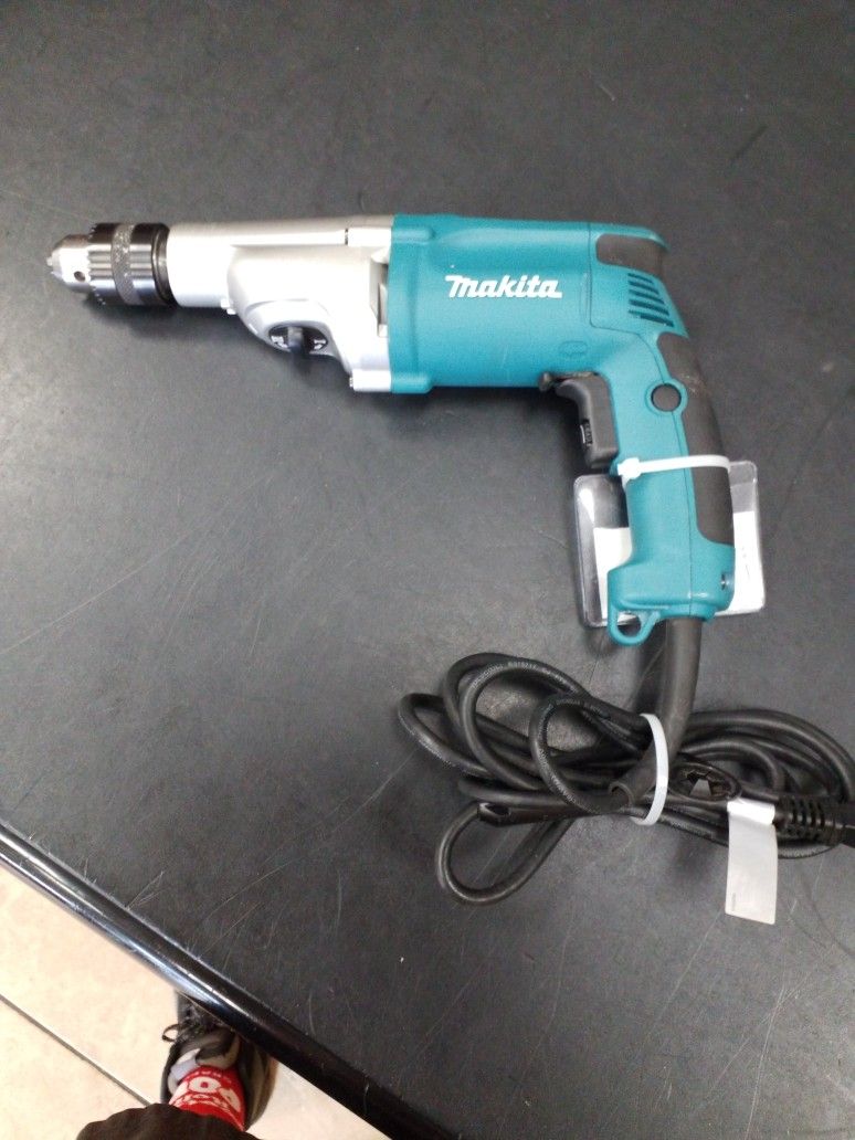 Makita HP2050 Corded 3/4" Hammer Drill