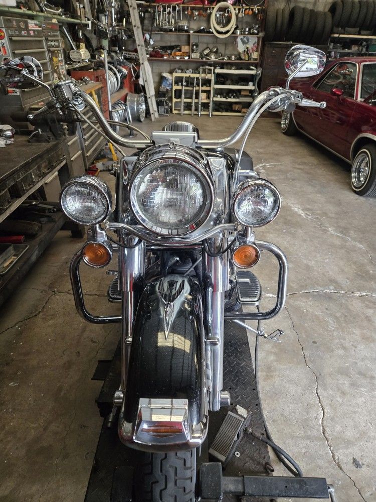 2001 Harley Davidson Road KING