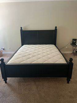 Potter Barn Queen Bed