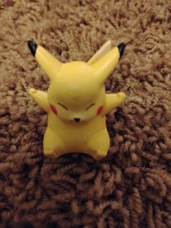 Pikachu Pokemon Mini Figure