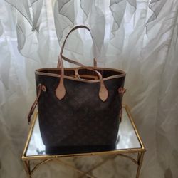 Louis Vuitton Neverfull