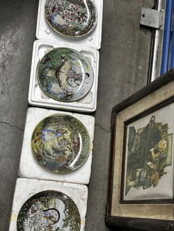 Alice In Wonderland Decorative Plates