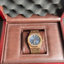 Luxury Watch taking offers !