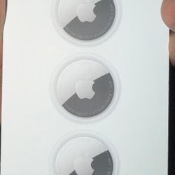 AIRTAG 2ND GENERATION PACKAGE WITH FOUR AIRTAGS 85 $ Single One 25 $