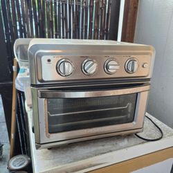 Cuisinart TOA-60 Toast Oven Air Fryer - Works Great
