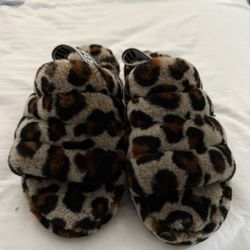 cheetah ugg slippers 