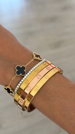 Bangles