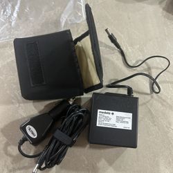 Medela Pump In Style Battery Pack And Car Charger