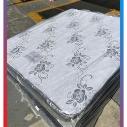 King size mattress / Colchon