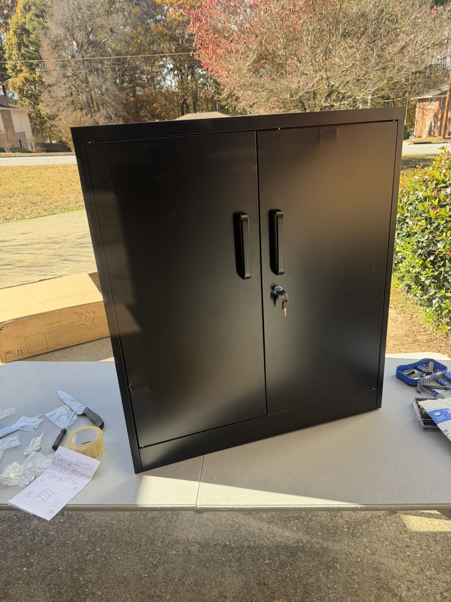 Metal Storage Cabinet, 2 Doors Garage Cabinets, Steel Utility Tool Caninet, Short Locking Caninets with Adjustable Shelves, Black Lockable File Cabnet