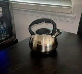 Stainless Steel Whistling Tea Kettle. Pick Up in Van Nuys CA