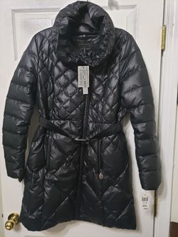 ELIE Tahari winter down coat, down jacket, womens winter jacket size M, Medium