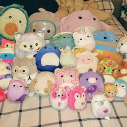 A Huge Lot Of Squishmellows 