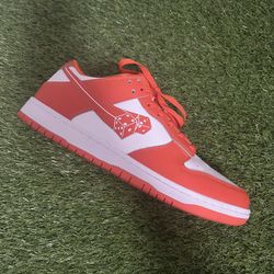 Nike Dunks 