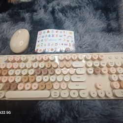 Wireless Keyboard 