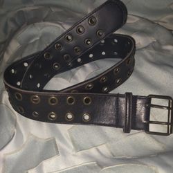 Medium-size Leather Belt