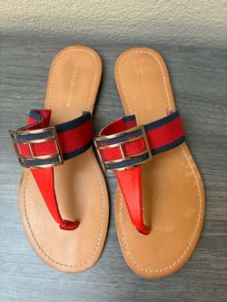 Tommy Hilfiger Women’s T-strap Thong Sandals, size 7