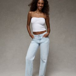 AE Strigid Curvy High-Waisted Stovepipe Jean