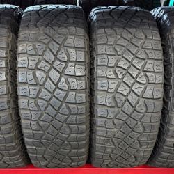 Goodyear LT 325 65 18 "D"