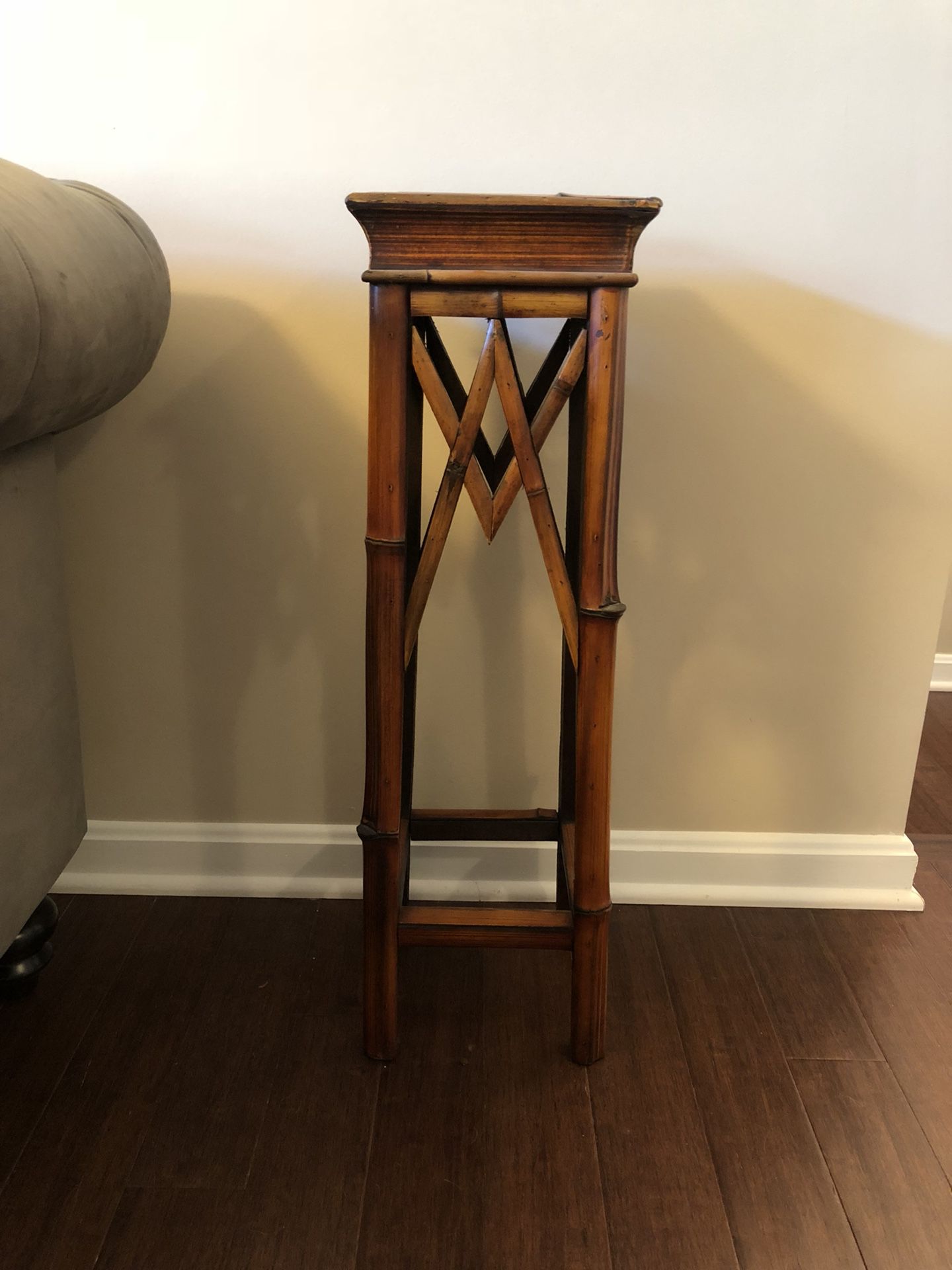 Plant stand 30” tall x 9” wide