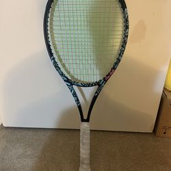 Head Boom MP Neon 2024 Grip size #2 4 1/4