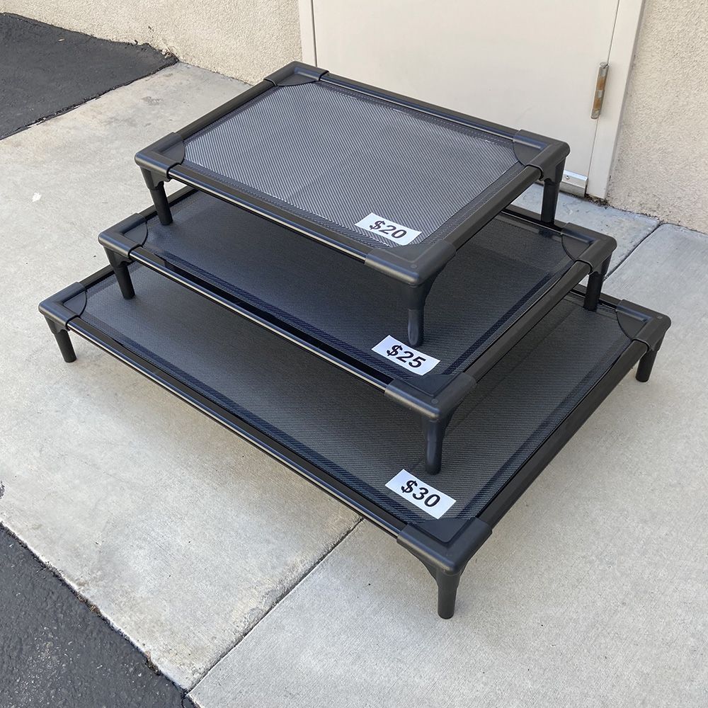 New in box Elevated Dog Bed (Small $20, Medium $25, Large $30) Breathable Raised Pet Bed Cot Indoor Outdoor