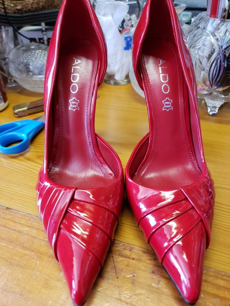 Womens Shoes