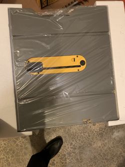 Dewalt table saw dws7491rs for Sale in Auburn WA OfferUp