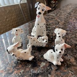 DISNEY 101 DALMATIANS FIGURINES DISNEY JAPAN PONGO AND PUPPIES 101 DALMATIAN VINTAGE DISNEY PORCELAIN/CERAMIC OBO