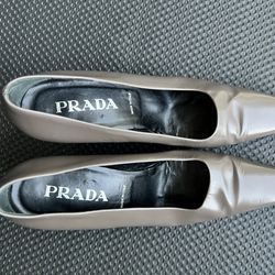 PRADA shoes women’s size 9.5