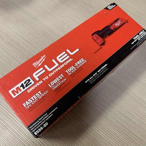 Milwaukee New Multitool 12M Fuel Brushless 