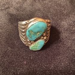 Sterling Silver Vintage Turquoise Ring 