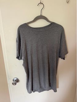 Plain gray T shirt Large