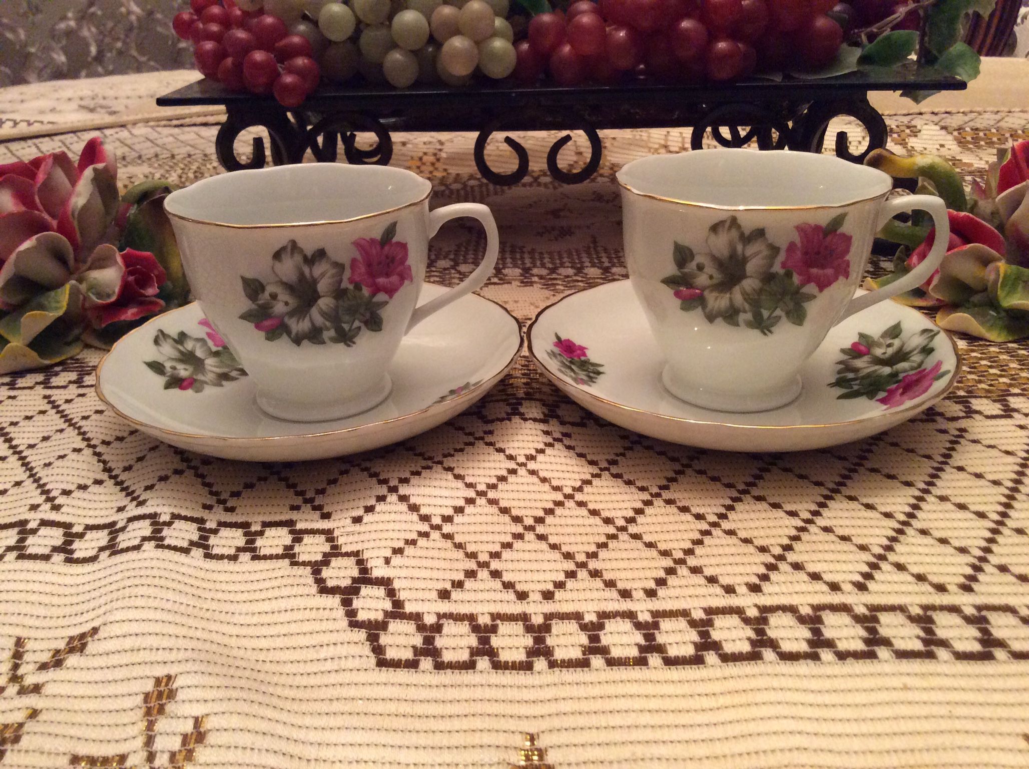 Vintage Bone China Tea Cups & Saucers White With Gold Trim & Lovely Floral Design ,  Service For Two.