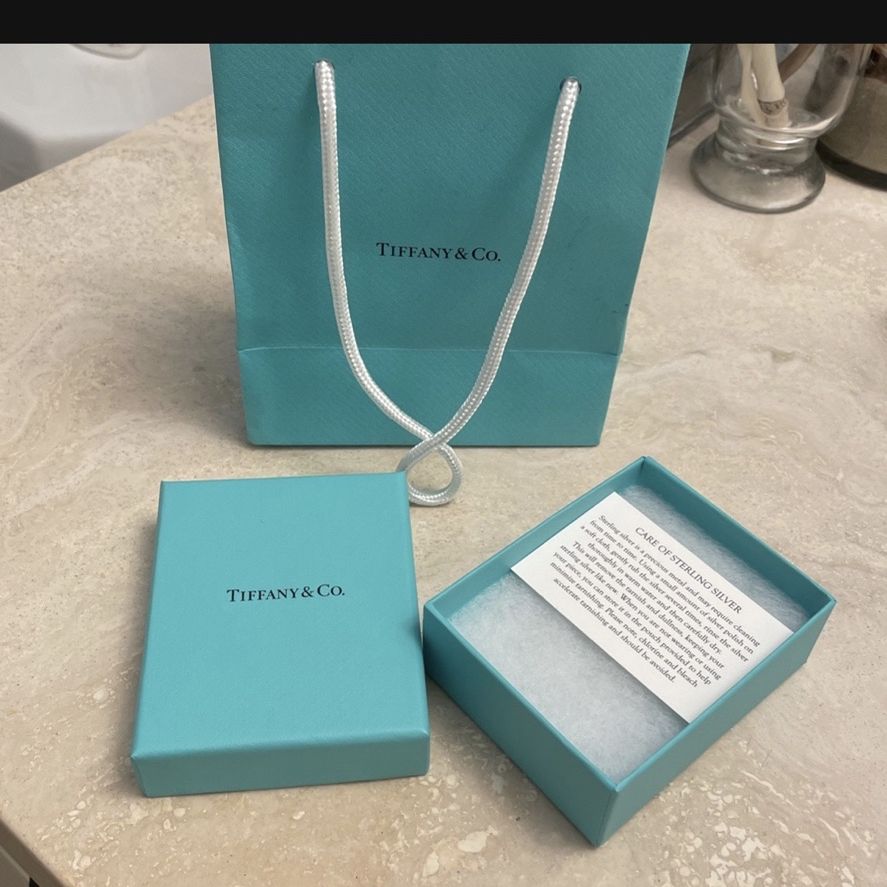 Tiffany & Co. Jewelry Box And Gift Bag Authentic