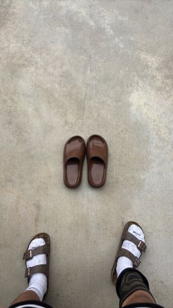 Yeezy Slides