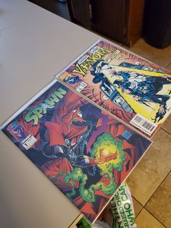 Comics Spawn #1 Venom #2