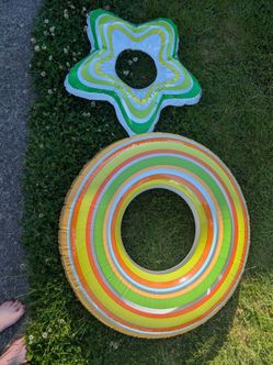 Colorful Inflatable Pool Floats
