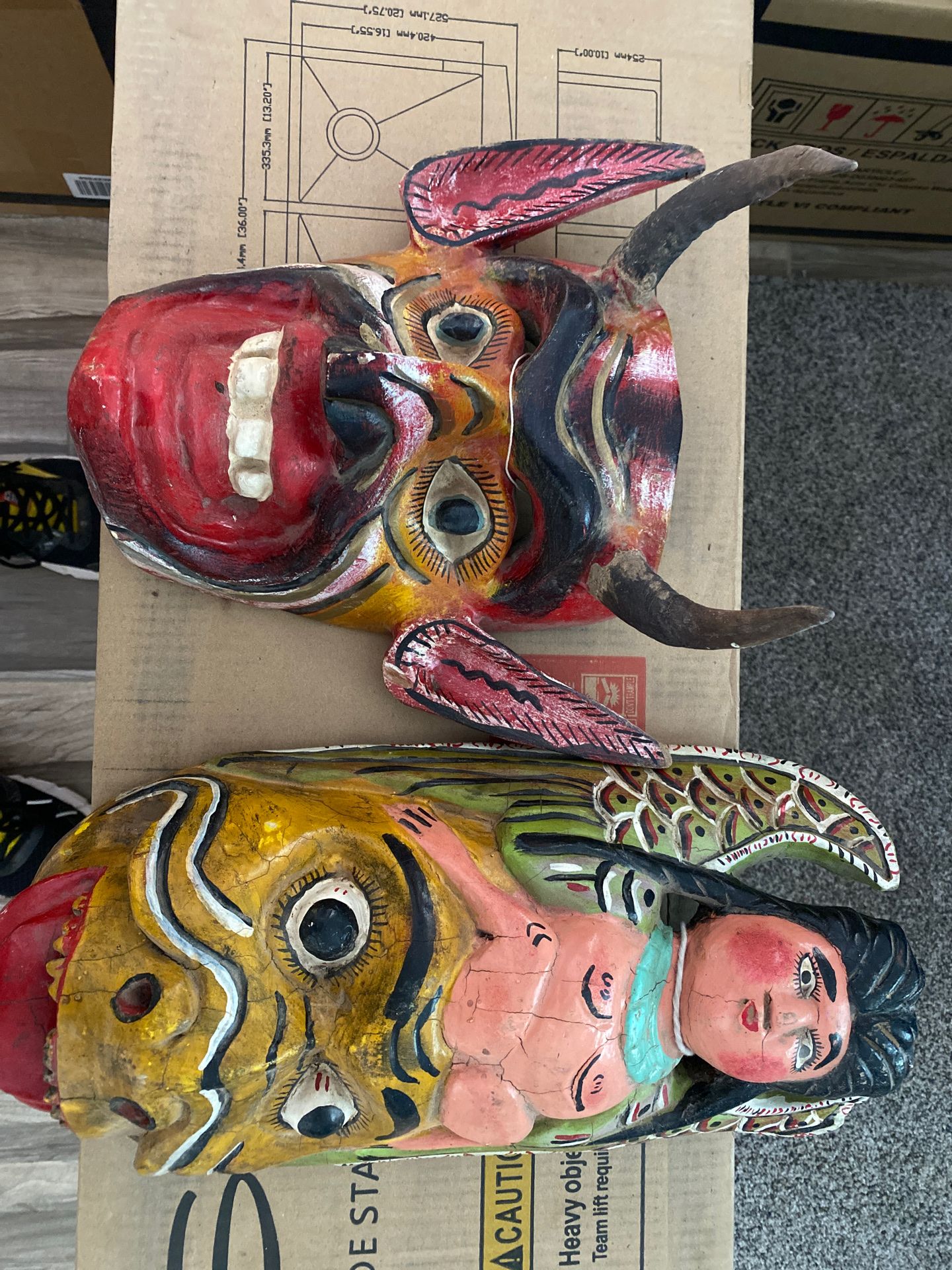 Hand painted (Day of the dead masks) Decorations: Día De Los Muertos