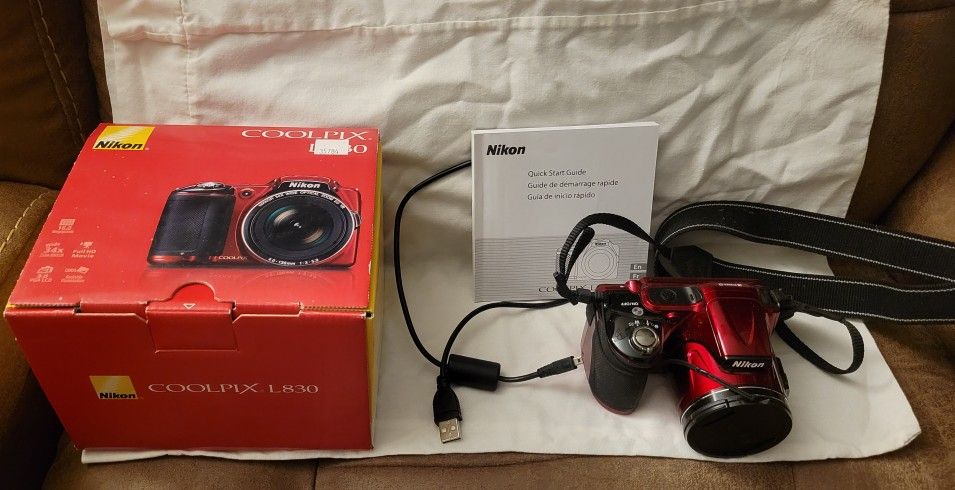 Nixon Coolpix L830 Camera