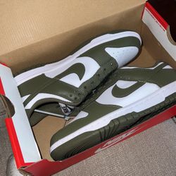 Nike Dunk Low Olive Women Size 6W/4.5Y