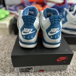 Air Jordan 4 “Industrial Blue”