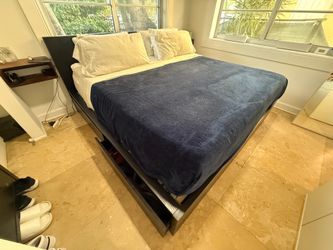 FREE Malm King Bed with 4 Drawers