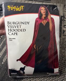 2 Halloween Capes