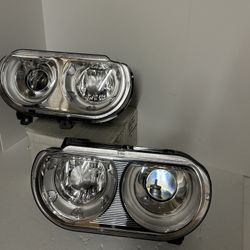 08 2014 Challenger Headlights