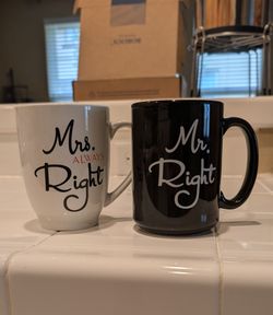 Mrs Mr Mug Set