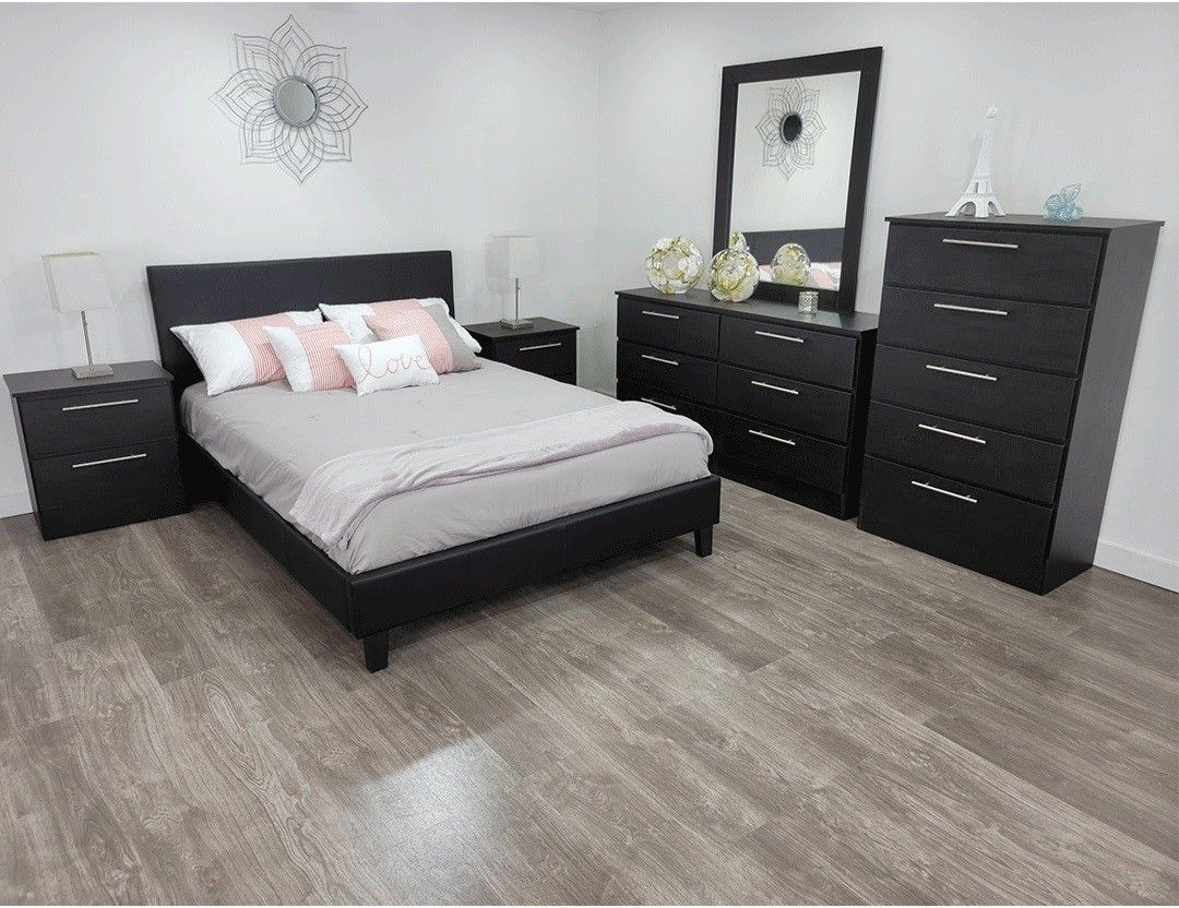 KING SIZE BEDROOM SET // SOLD SEPARATELY TOO