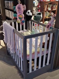Baby Crib 
