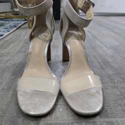 Vince Camuto Sandals Size 6.5